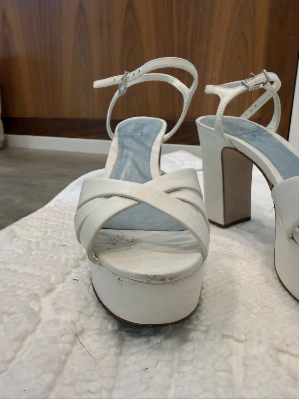 SCHUTZ White Platform Slingback Sandals with Blue Insole